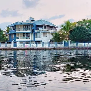 Hotel Captains Cabin Backwater, Alappuzha